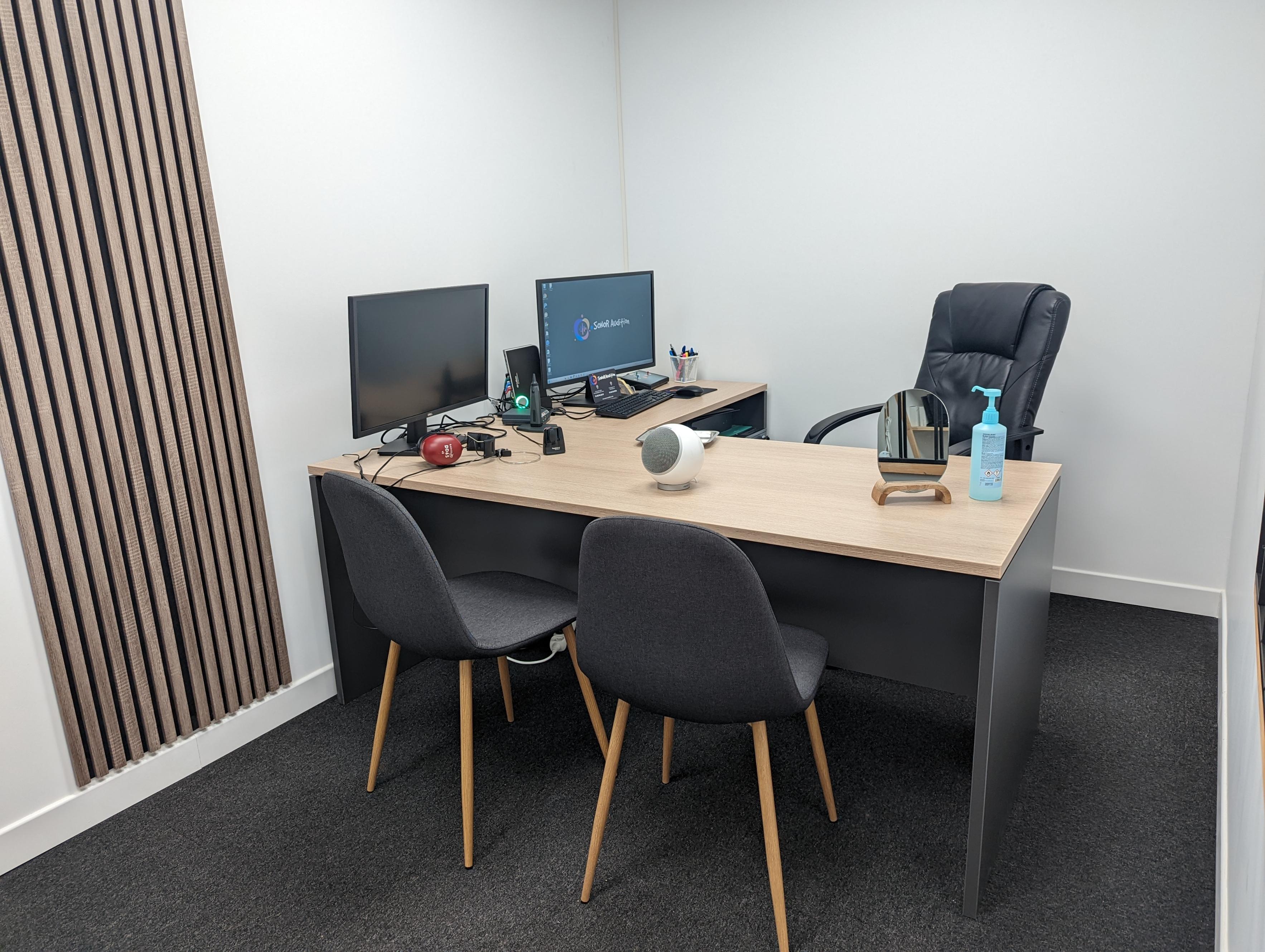 Bureau Nemours